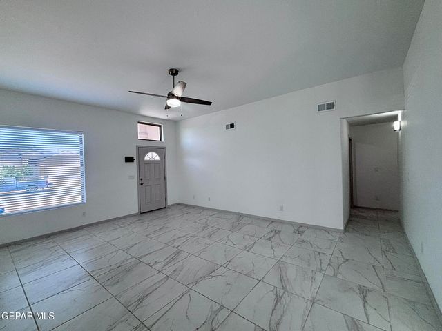 13817 Sky Ranger Avenue, El Paso, TX 79928