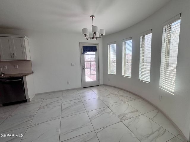 13817 Sky Ranger Avenue, El Paso, TX 79928