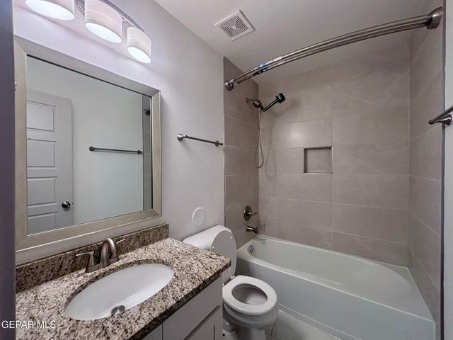 13817 Sky Ranger Avenue, El Paso, TX 79928