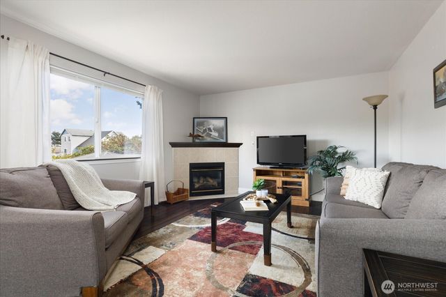 1605 SW 16th Avenue, Oak Harbor, WA 98277