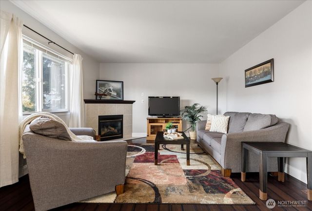 1605 SW 16th Avenue, Oak Harbor, WA 98277