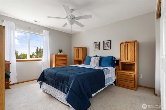 1605 SW 16th Avenue, Oak Harbor, WA 98277