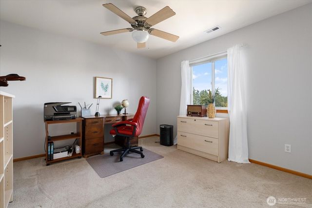 1605 SW 16th Avenue, Oak Harbor, WA 98277