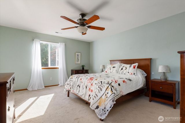 1605 SW 16th Avenue, Oak Harbor, WA 98277