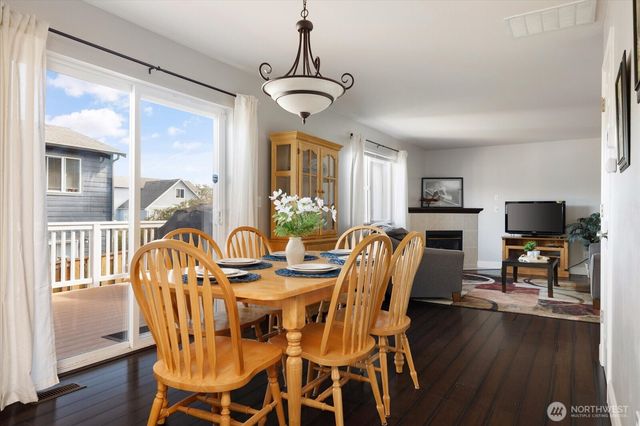 1605 SW 16th Avenue, Oak Harbor, WA 98277