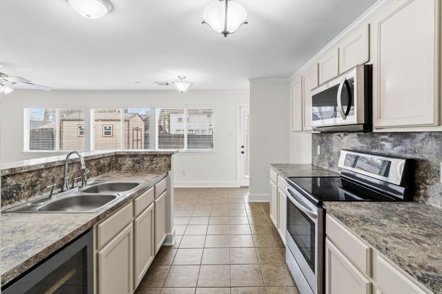 17130 Port O Call Street, Crosby, TX 77532