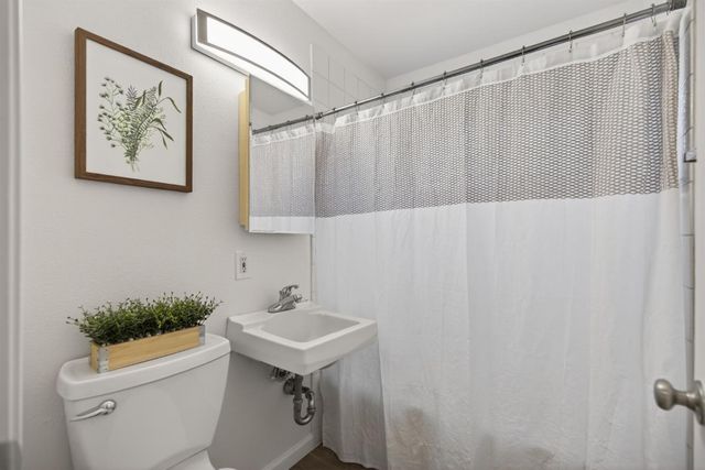 7007 Plumber Way, North Highlands, CA 95660