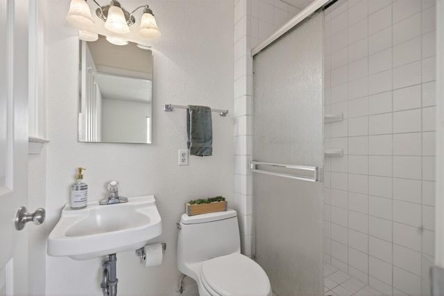 7007 Plumber Way, North Highlands, CA 95660