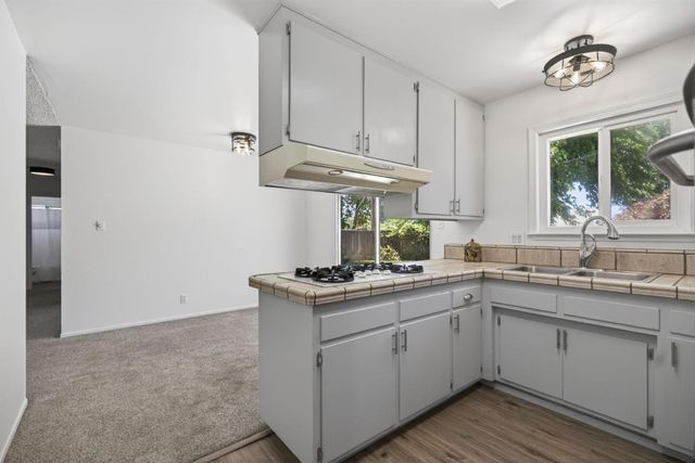 7007 Plumber Way, North Highlands, CA 95660