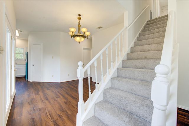 308 N Ranch House Road, Angleton, TX 77515