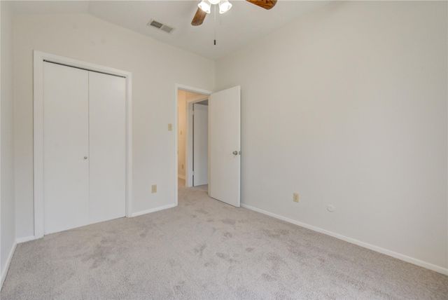 308 N Ranch House Road, Angleton, TX 77515