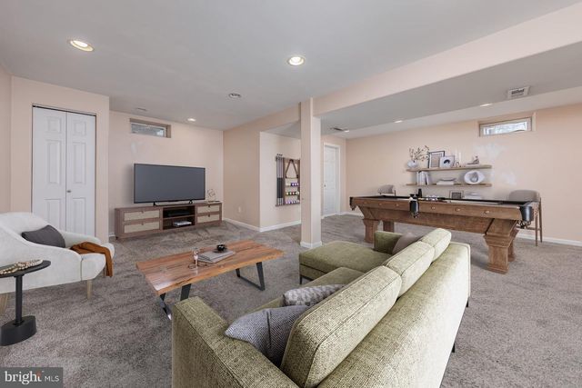 721 WOODLAND AVE, Deptford, NJ 08096