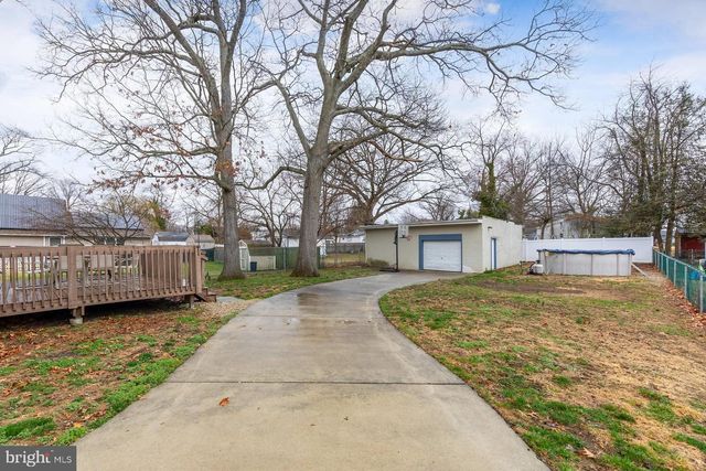 721 WOODLAND AVE, Deptford, NJ 08096