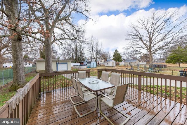 721 WOODLAND AVE, Deptford, NJ 08096