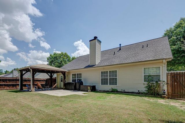 5238 Leecroft Drive, Buford, GA 30518