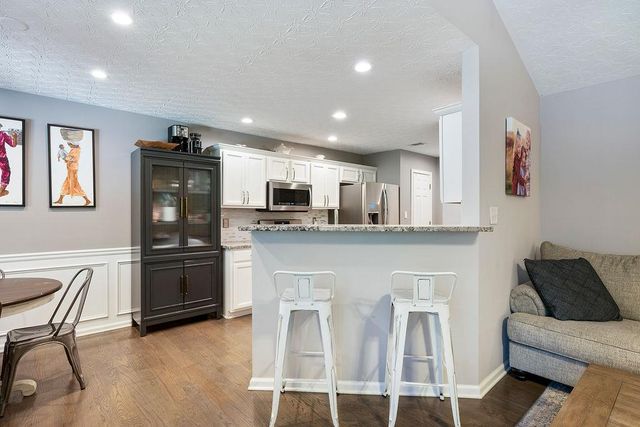 5238 Leecroft Drive, Buford, GA 30518
