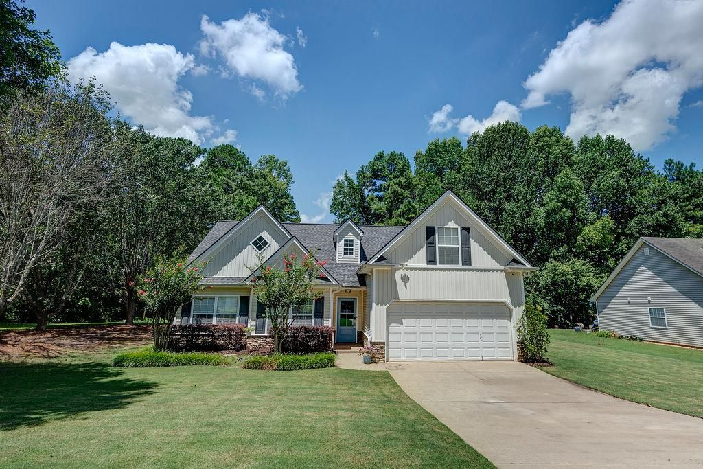 5238 Leecroft Drive, Buford, GA 30518