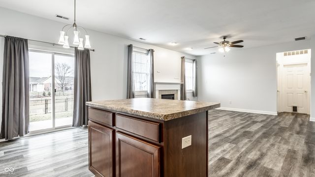 9616 Treyburn Green Way, Indianapolis, IN 46239