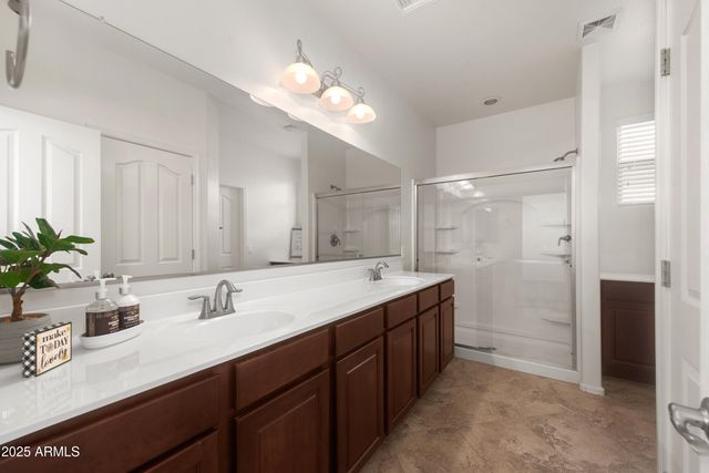 18222 E LA POSADA Court, Gold Canyon, AZ 85118