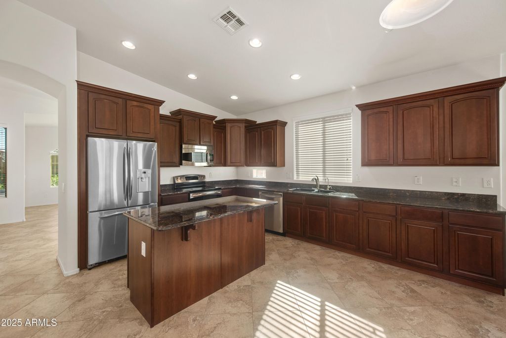 Image 12 of property listing at 18222 E LA POSADA Court, Gold Canyon, AZ 85118