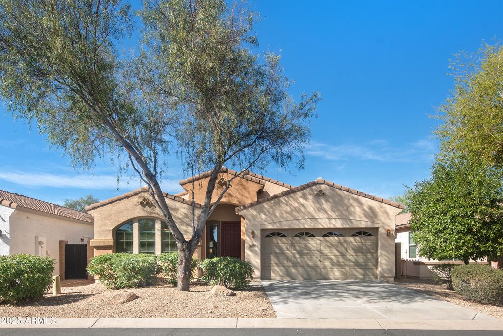 Image 33 of property listing at 18222 E LA POSADA Court, Gold Canyon, AZ 85118