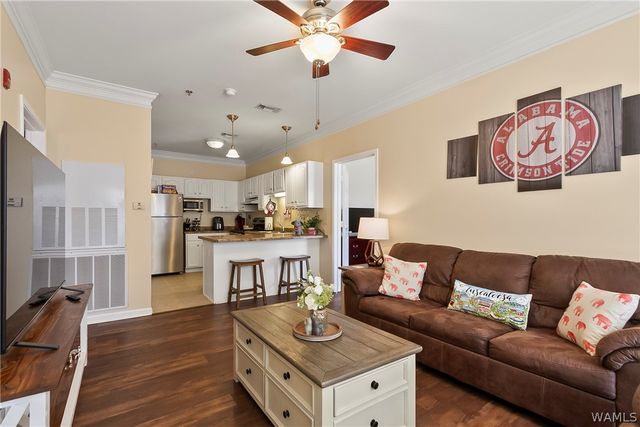 303 Helen Keller B227, Tuscaloosa, AL 35404