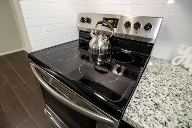 3300 Pebblebrook Drive 36, Seabrook, TX 77586