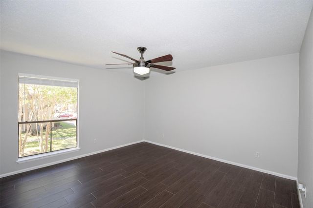 3300 Pebblebrook Drive 36, Seabrook, TX 77586