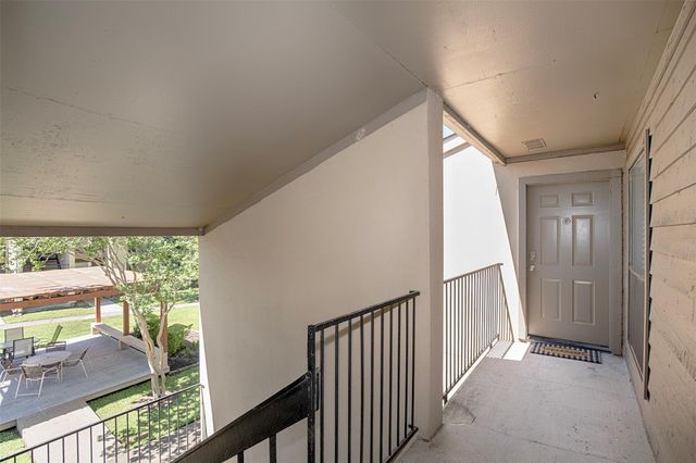 3300 Pebblebrook Drive 36, Seabrook, TX 77586