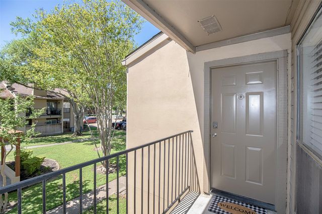 3300 Pebblebrook Drive 36, Seabrook, TX 77586