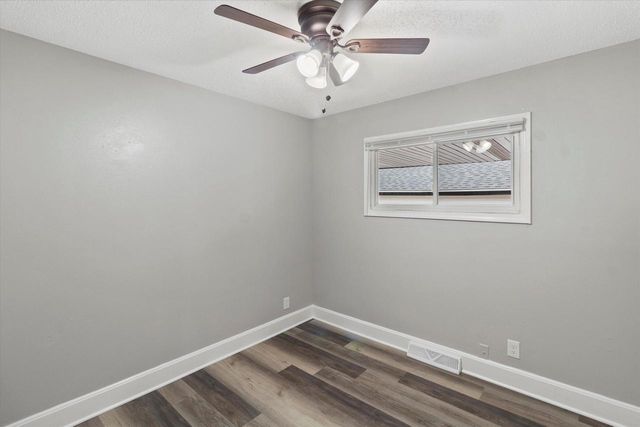 5264 N 44th St STREET, Milwaukee, WI 53218