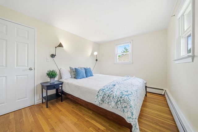 18 Bradford Road 18, Winchester, MA 01890