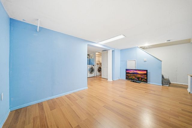 18 Bradford Road 18, Winchester, MA 01890