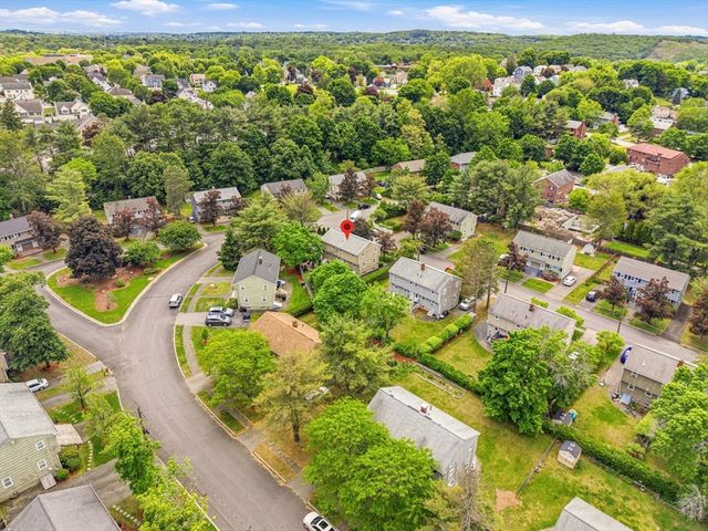 18 Bradford Road 18, Winchester, MA 01890