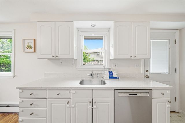 18 Bradford Road 18, Winchester, MA 01890