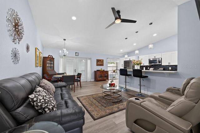 8431 WAKULLA DRIVE, Temple Terrace, FL 33637
