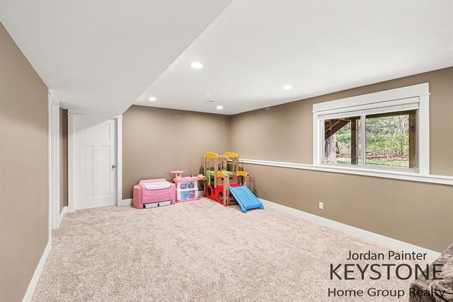 1687 Nature View Lane, Allegan, MI 49010