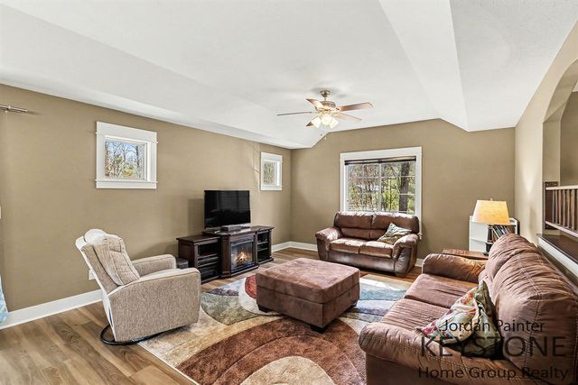 1687 Nature View Lane, Allegan, MI 49010