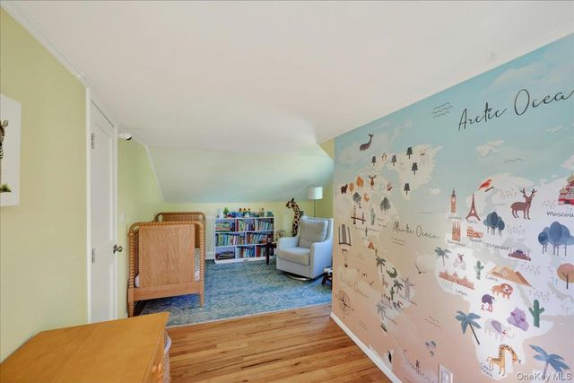 17 Barteau Avenue, Blue Point, NY 11715