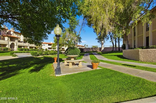 10410 N CAVE CREEK Road 2027, Phoenix, AZ 85020