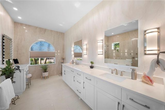 9230 Gypsum WAY, Naples, FL 34120