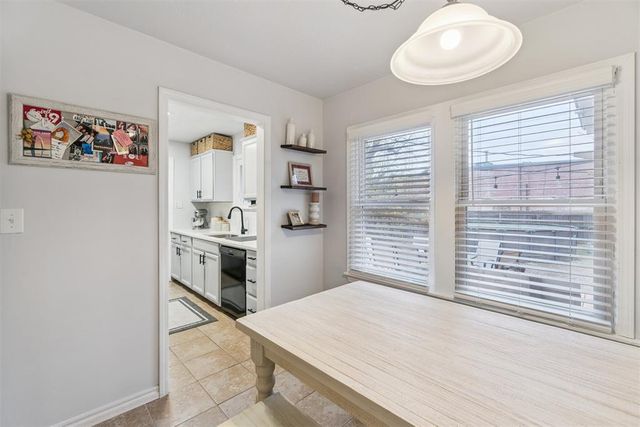 1707 Oxford Way, Oklahoma City, OK 73120