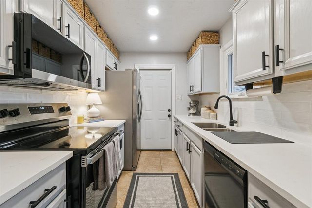 1707 Oxford Way, Oklahoma City, OK 73120