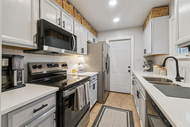 1707 Oxford Way, Oklahoma City, OK 73120