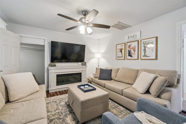 1707 Oxford Way, Oklahoma City, OK 73120