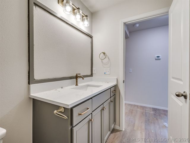 7514 E 90th Place North, Owasso, OK 74055