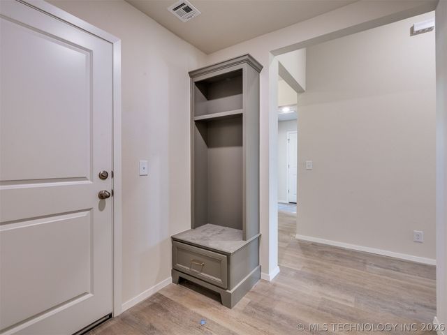 7514 E 90th Place North, Owasso, OK 74055