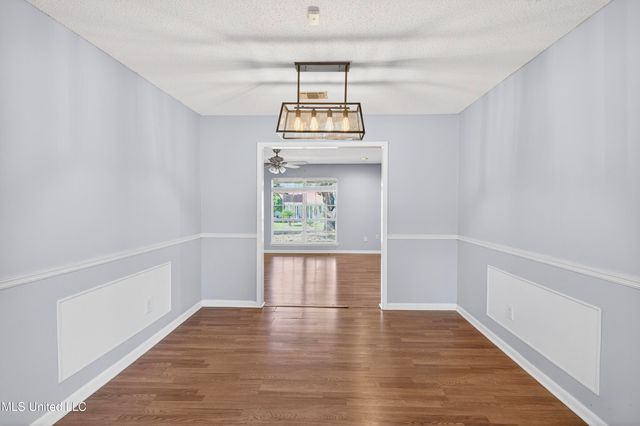 3306 Nottingham Road, Ocean Springs, MS 39564