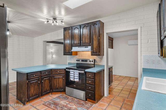 6001 E 34th Street, Tucson, AZ 85711