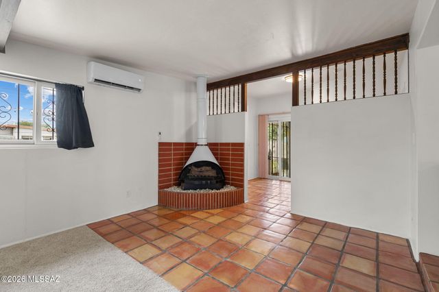 6001 E 34th Street, Tucson, AZ 85711